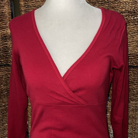 Victoria Secret Deep V Neck T-shirt - Picture 2 of 9